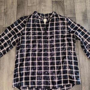 La Vie Plaid Top in Black and Pink